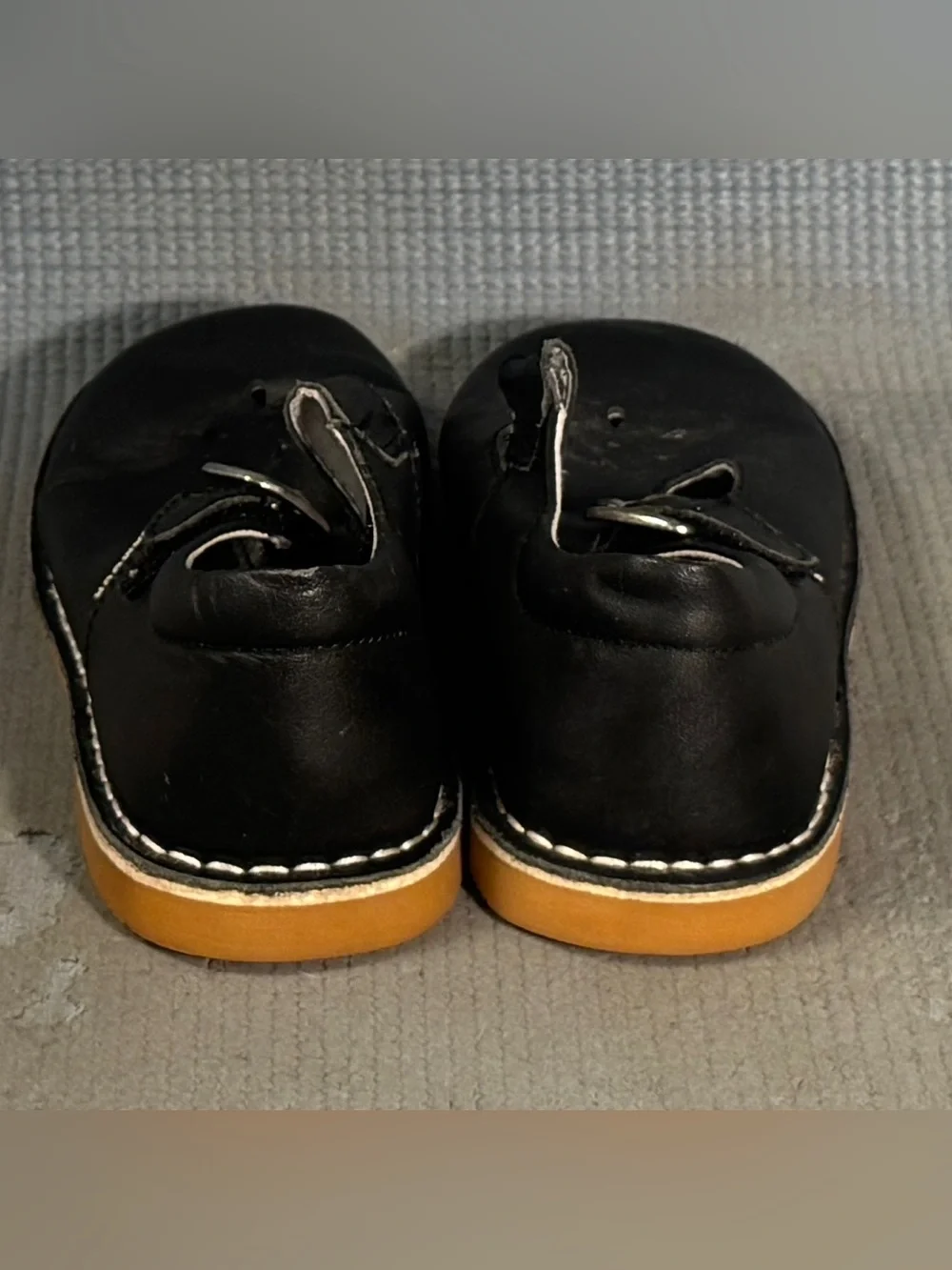 L'Amour Black Leather T-Strap Mary Jane Slip On Shoes Kid’s Size 13C