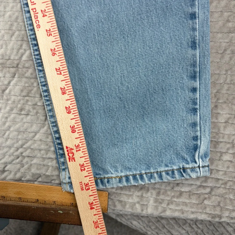 Levis levis 560