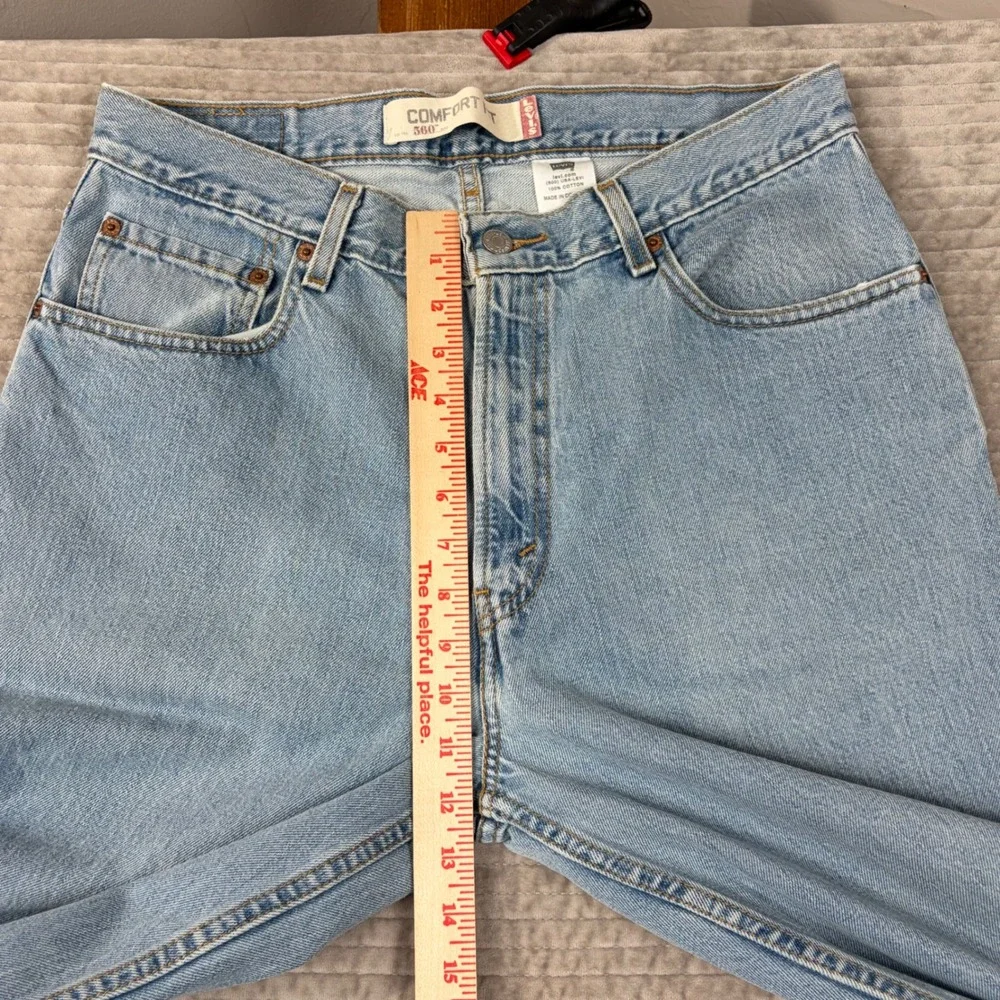 Levis levis 560