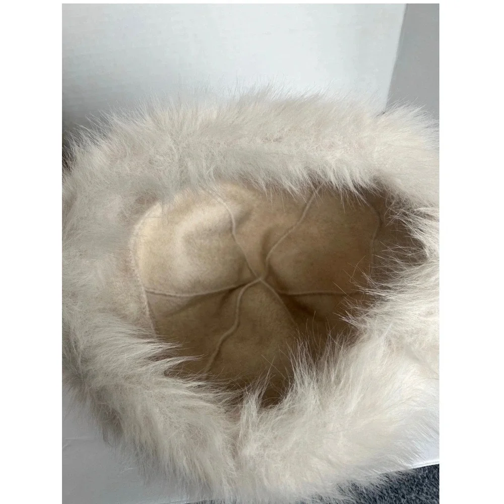 Boutique + mothers circumference details