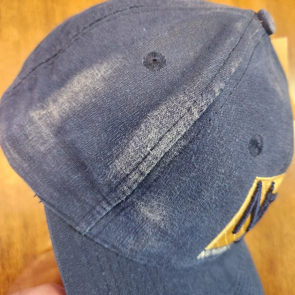Vintage Notre Dame Fighting Irish‎ Hat Strapback Sports Specialties NCAA Read*