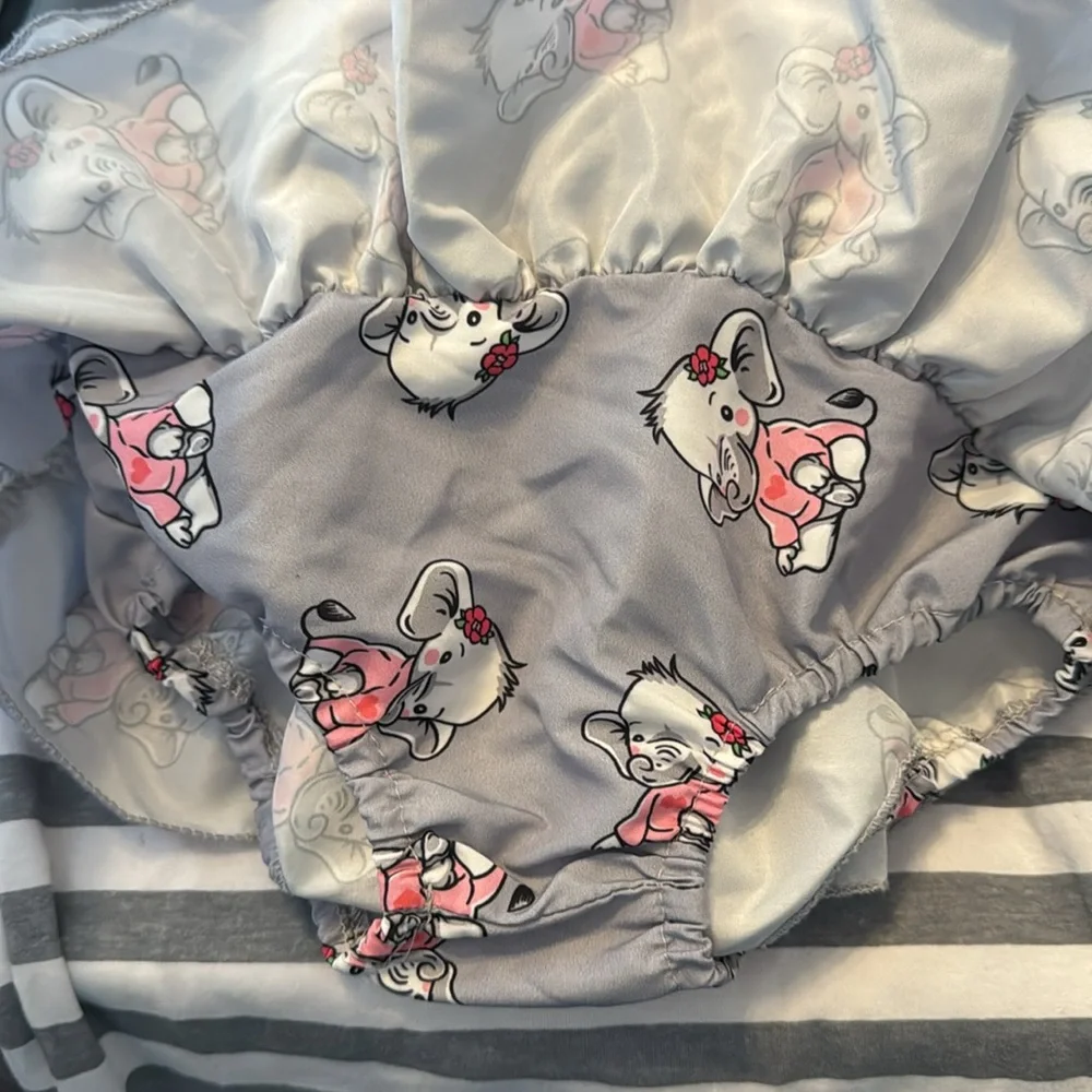 Adorable Elephant‎ Baby Outfit size 12-18m