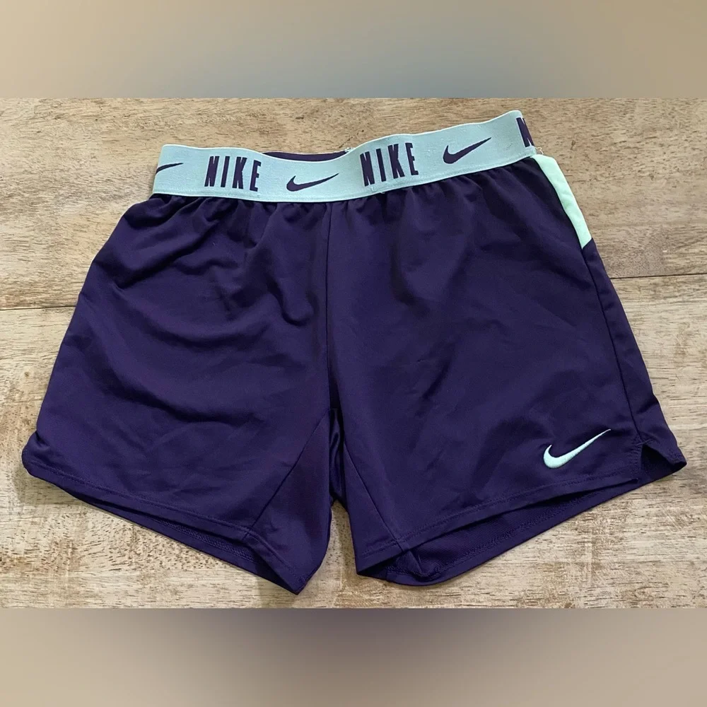 Nike big girls’