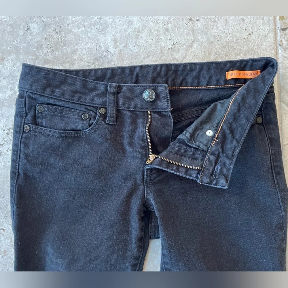 Tory Burch kick bundle hem