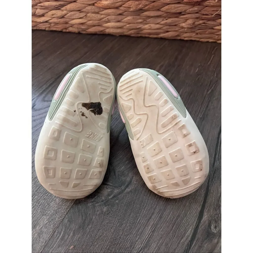 Nike good used