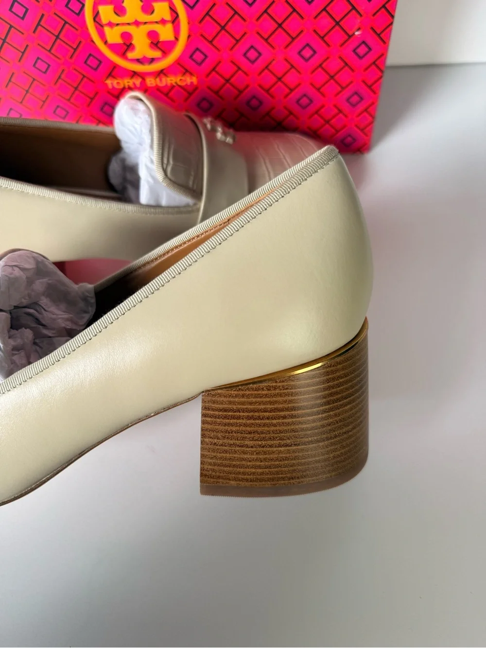 Tory Burch tory burch