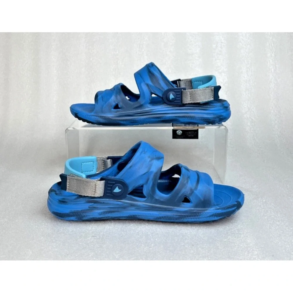 Rugged Shark Adventure Trail Blue Sandals Floatable Washable Boys Size 2 NEW