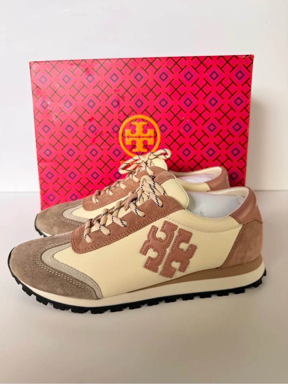 Tory Burch tory burch