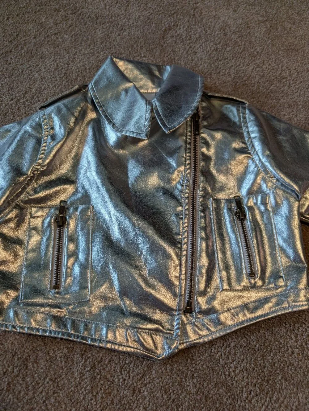 Short silver jacket coat with pockets size 5