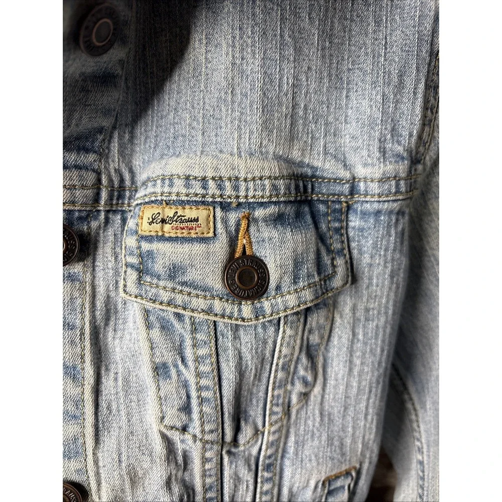 Jacket-Jean-Classic-Levi-Child‎ Size-Light Wash-Button Up-Slit Pockets-Child XL