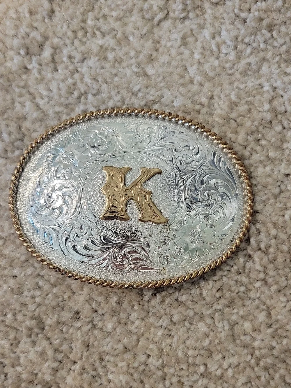 Engraved Oval Initial 'K' Belt Buckle - Silver & Gold