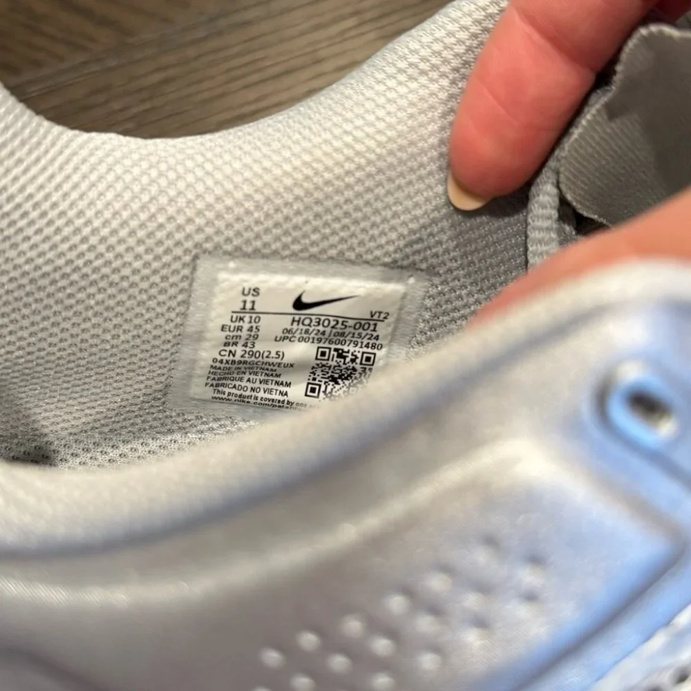 Nike Silver Air Max Running Shoes