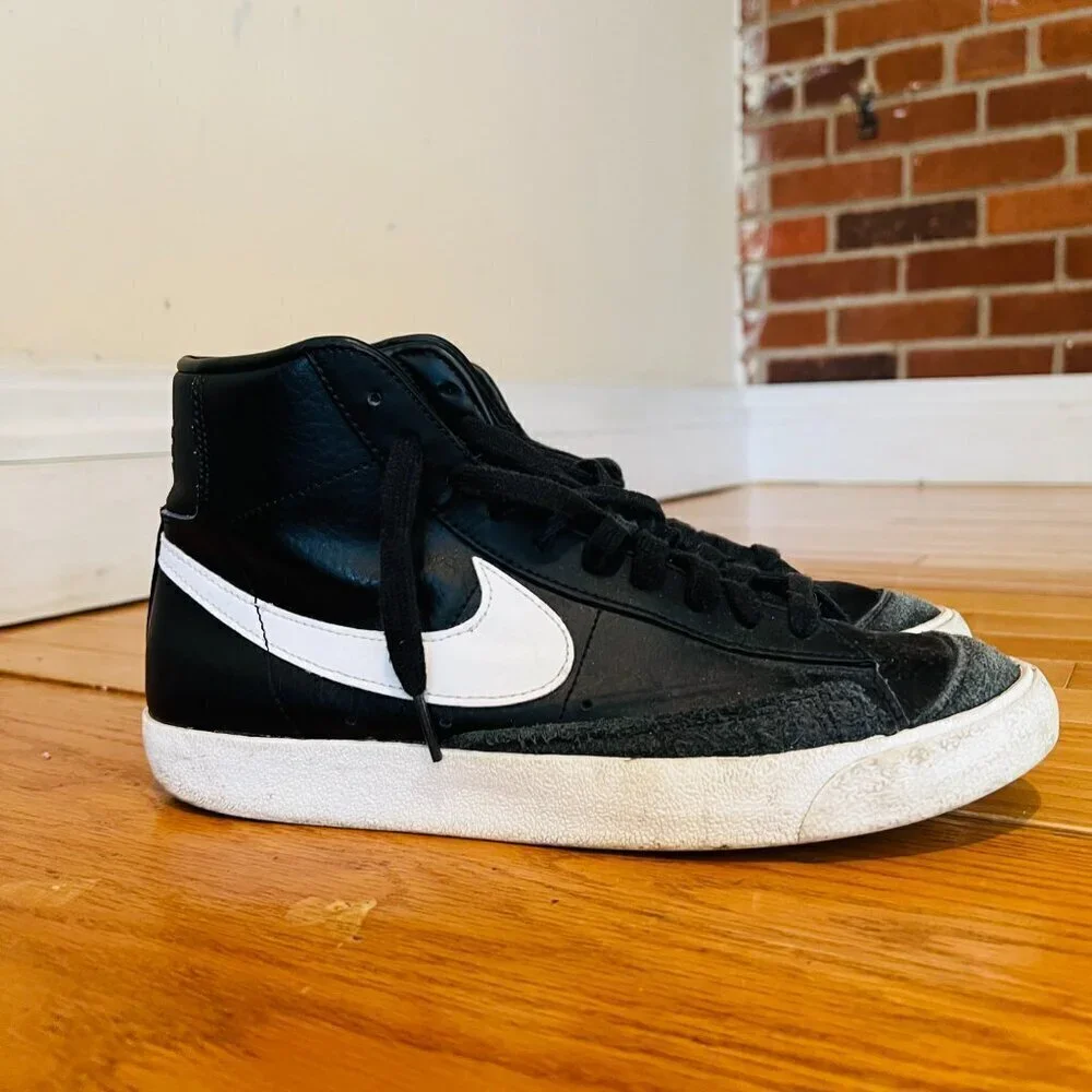 Nike Blazer Mid 77 Vintage Men's Size 9 US BQ6806-002 Black Athletic Shoes