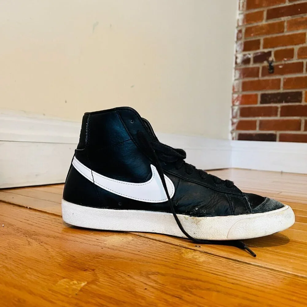 Nike Blazer Mid 77 Vintage Men's Size 9 US BQ6806-002 Black Athletic Shoes