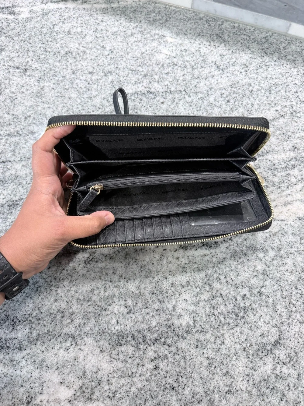 Michael Kors slim zip