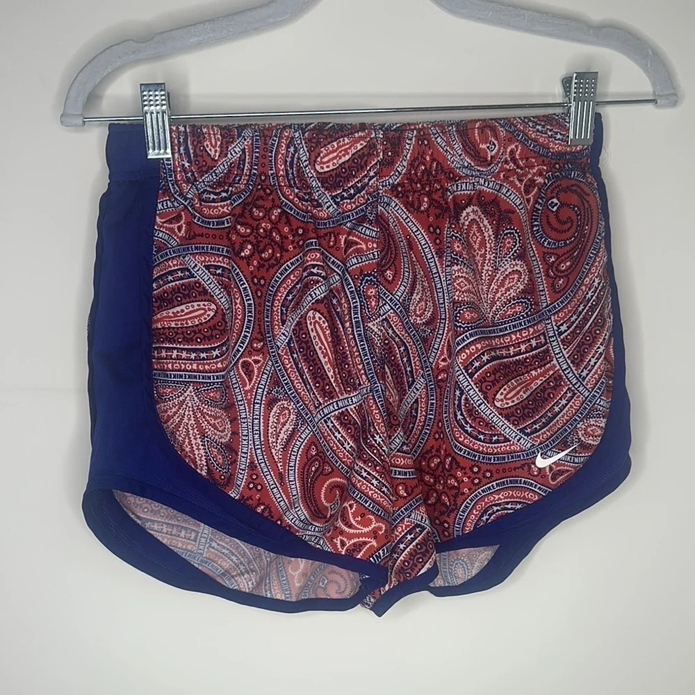 Nike Dri Fit Women's Paisley Print Shorts - Blue and Red size S EUC