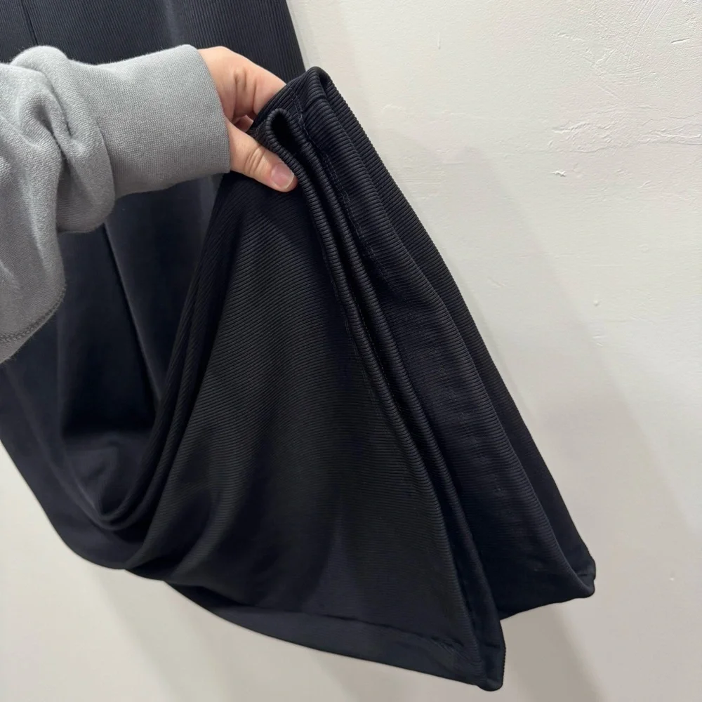 Nike ribbed black
