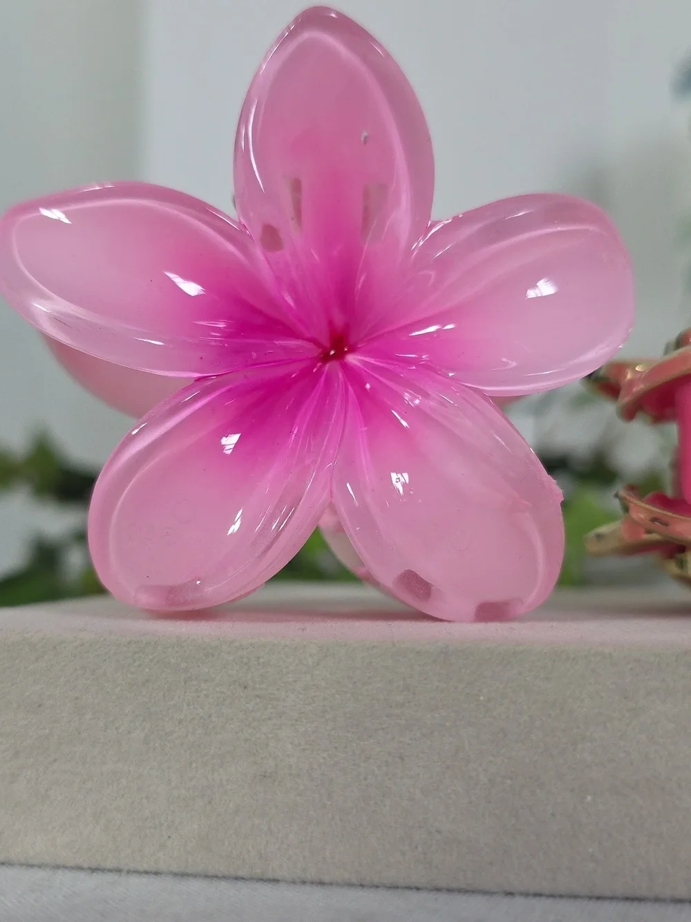 Set of 3  Hair Claw Clip Pink Rose Plumeria Flower New
