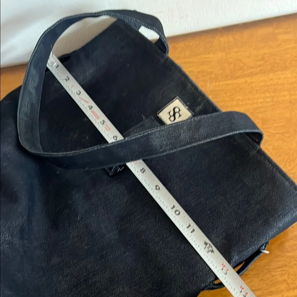 Sak Saum sleek denim