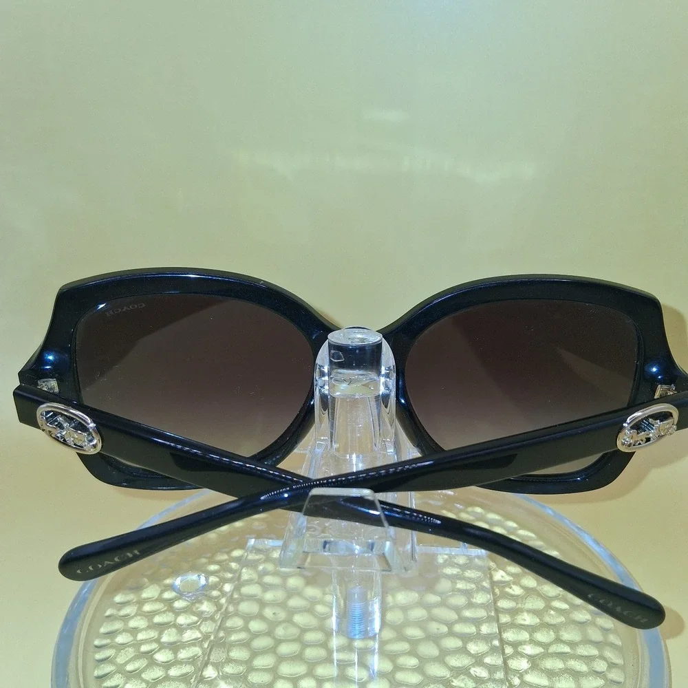 Coach product pair