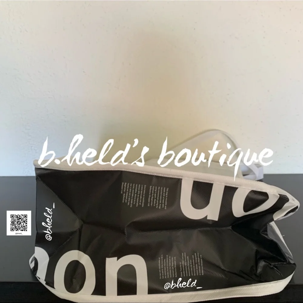 lululemon White & Black Large Tote Bag New NWOT