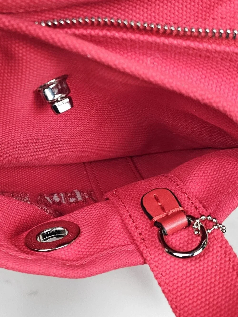 Coach Canvas Tote Bag Red New York Logo Crossbody Shoulder Purse‎