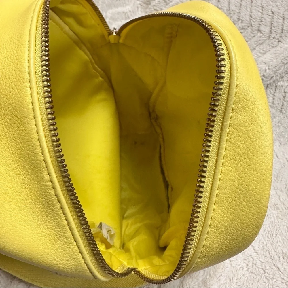 Art class brand, super cute lemon yellow vegan backpack