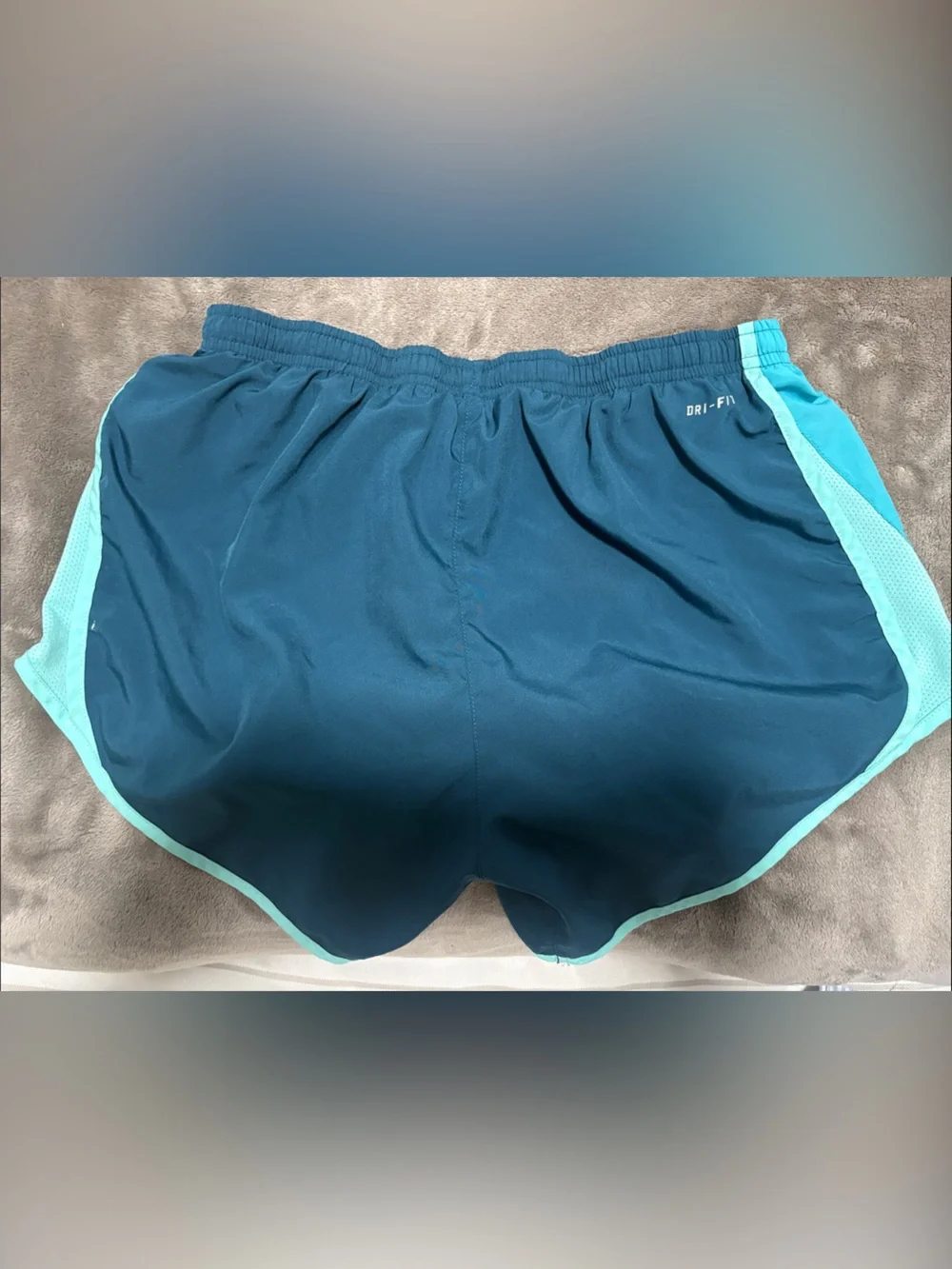 Nike Dri-fit Women’s Running Shorts Turquoise Small