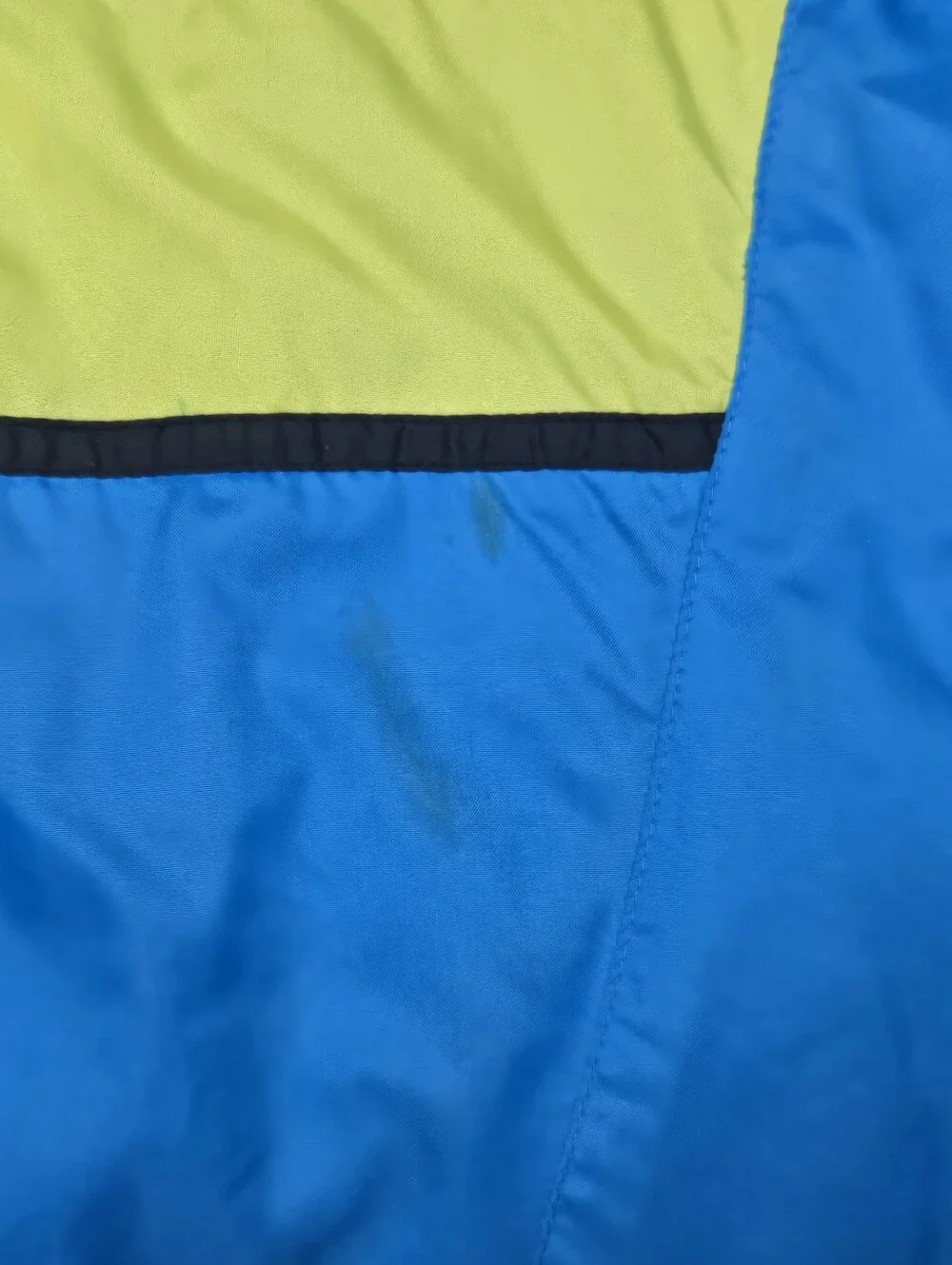 Vintahe Nike Blue Windbreaker with Lime Accents