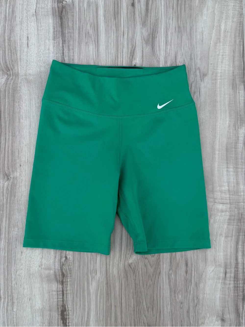 Nike dri color