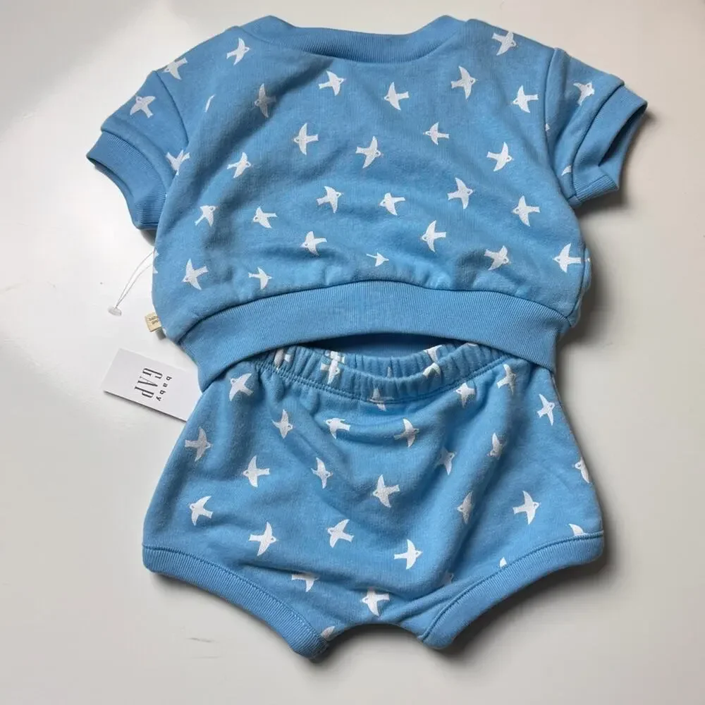 GAP baby bird