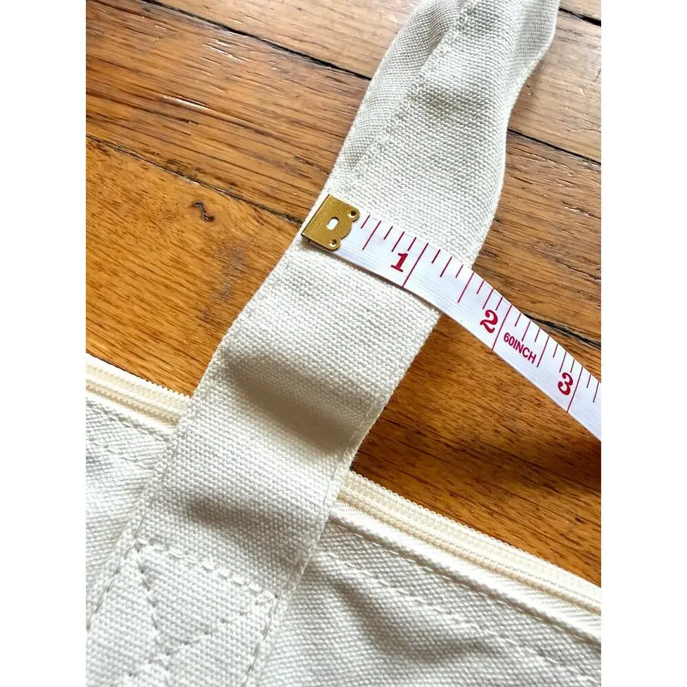 VANS ‘Off The Wall’ Zippered Canvas Tote (NWOT)