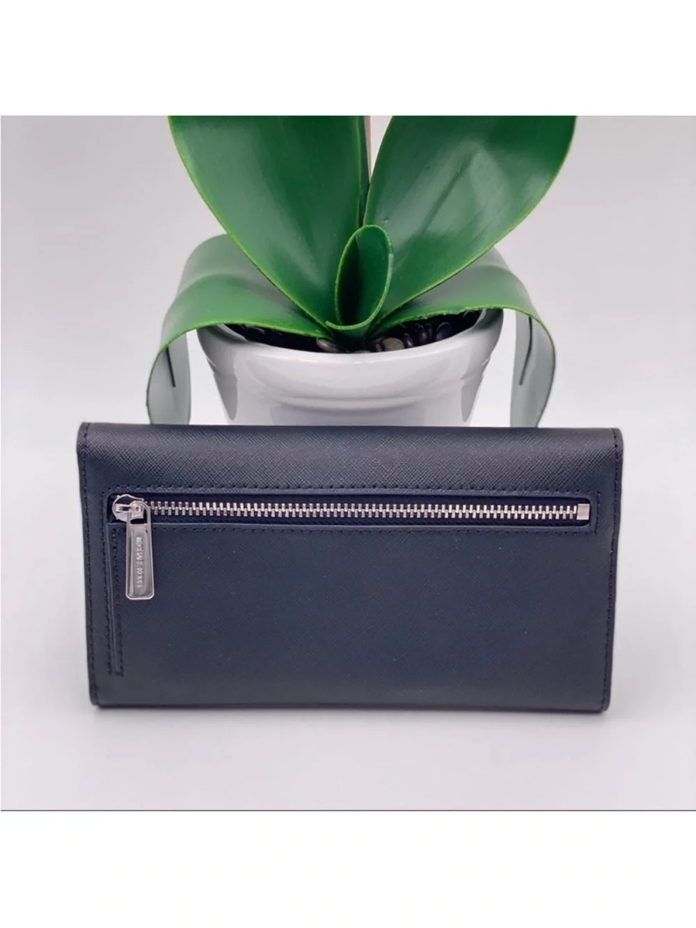 Michael Kors Trifold Wallet Black Silver