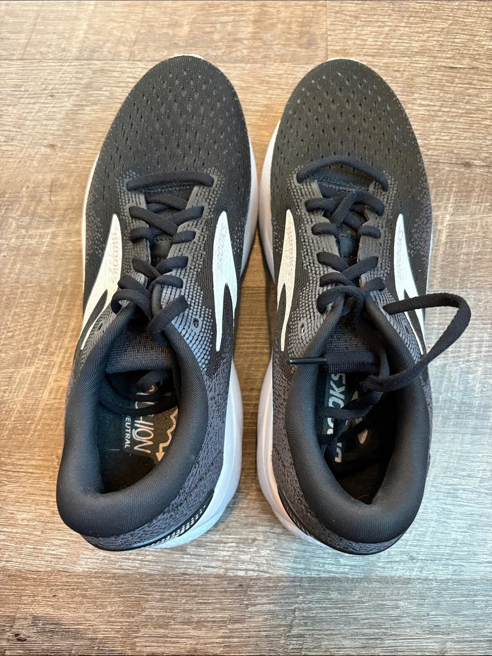 Brooks ghost 16