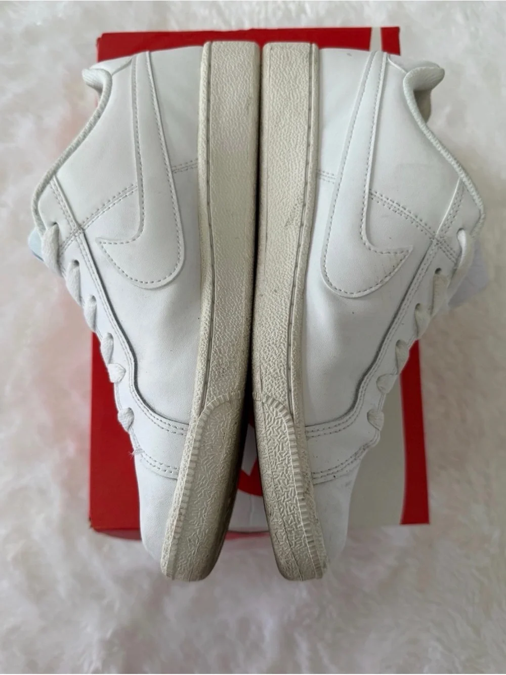 Nike worn handful