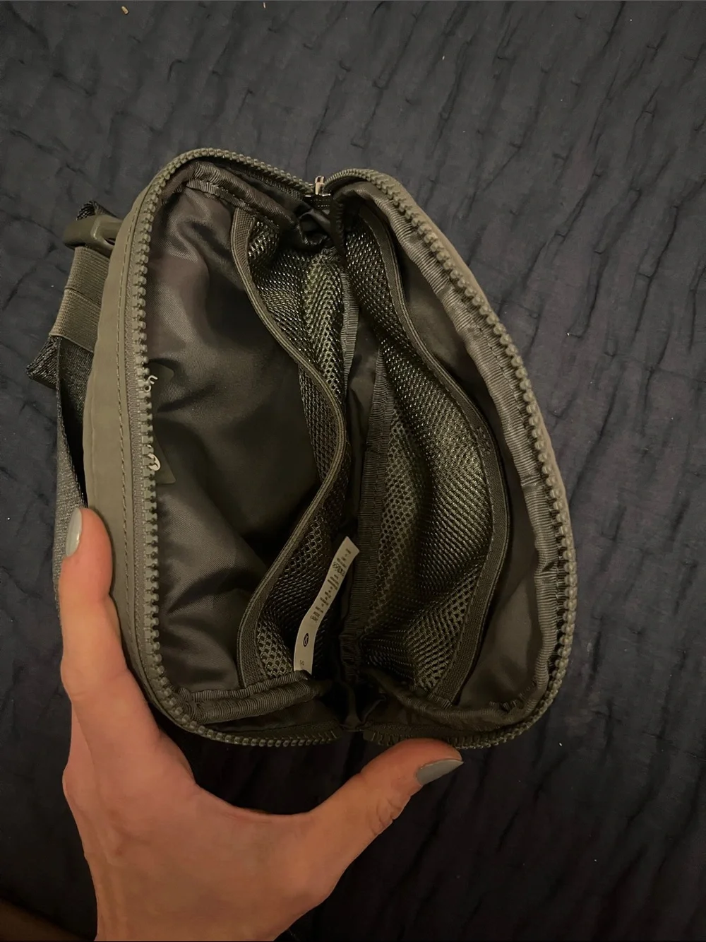 lululemon athletica Olive Belt Bag with Adjustable Strap