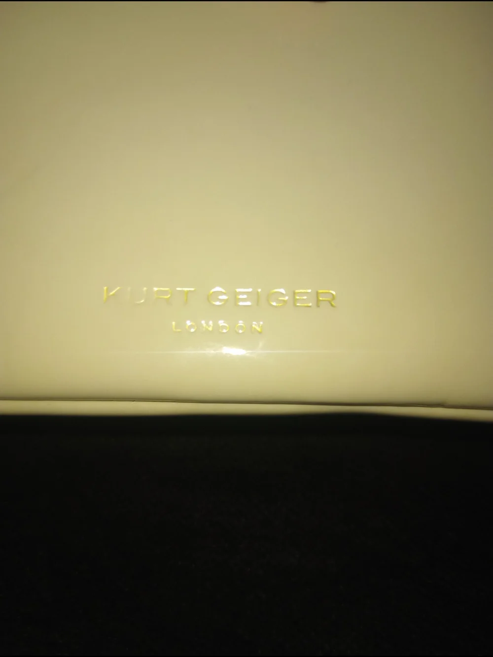 Kurt Geiger Kensington Cream Patent Leather Shoulder Bag with Gold Chain