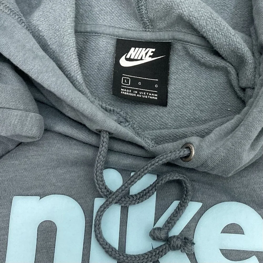 Nike sportswear varsity