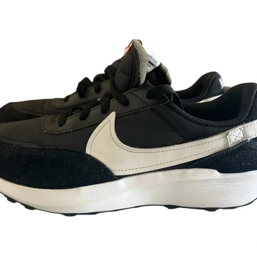 Nike sneakers code