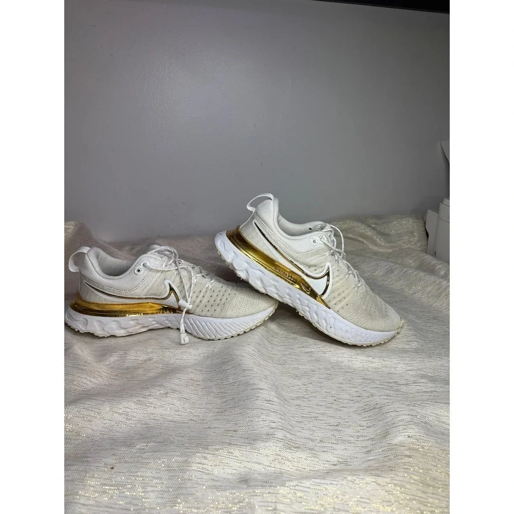 Nike react infinity