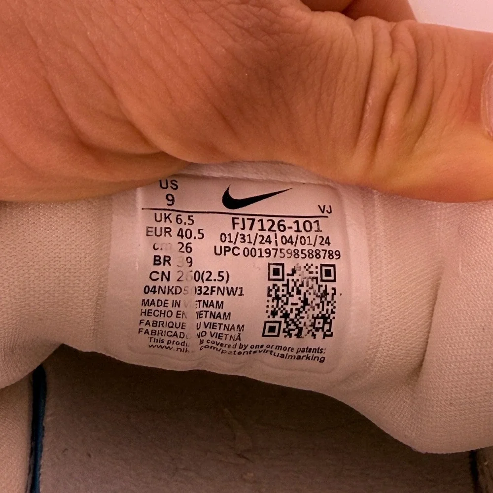 Nike some minor