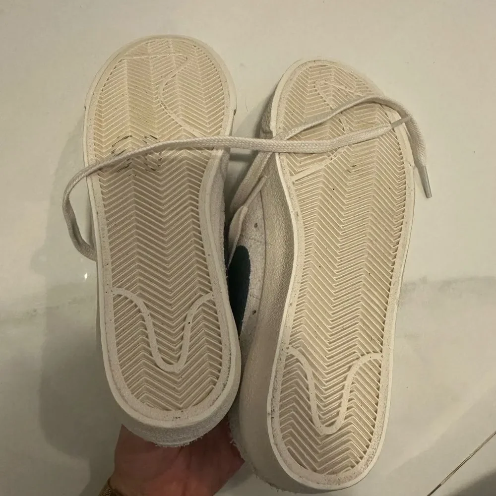 Nike stylish sneakers