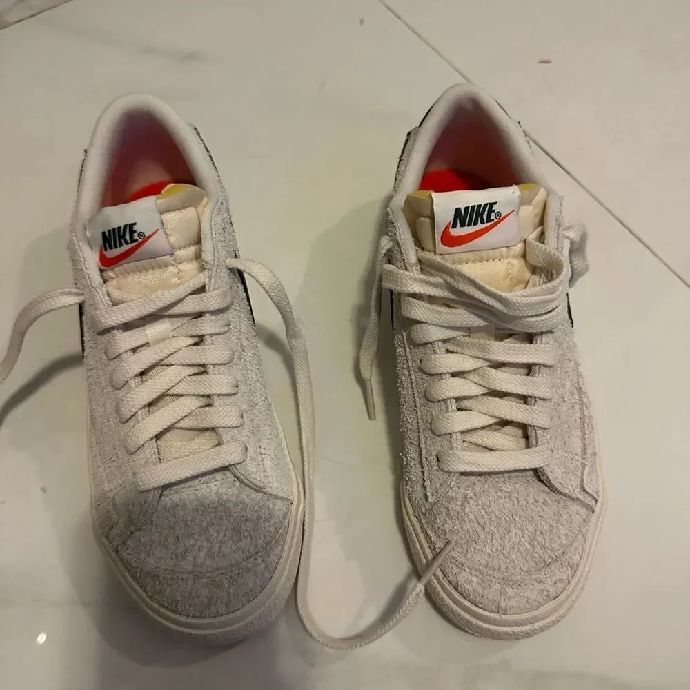 Nike stylish sneakers