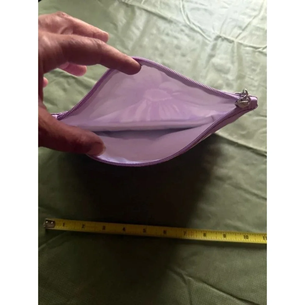 N/A lavender purple
