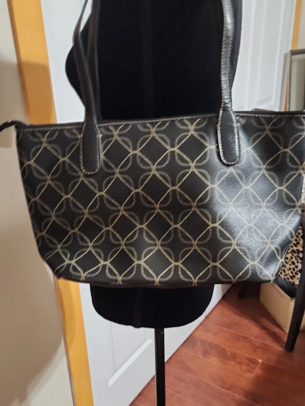 Nine West nine west