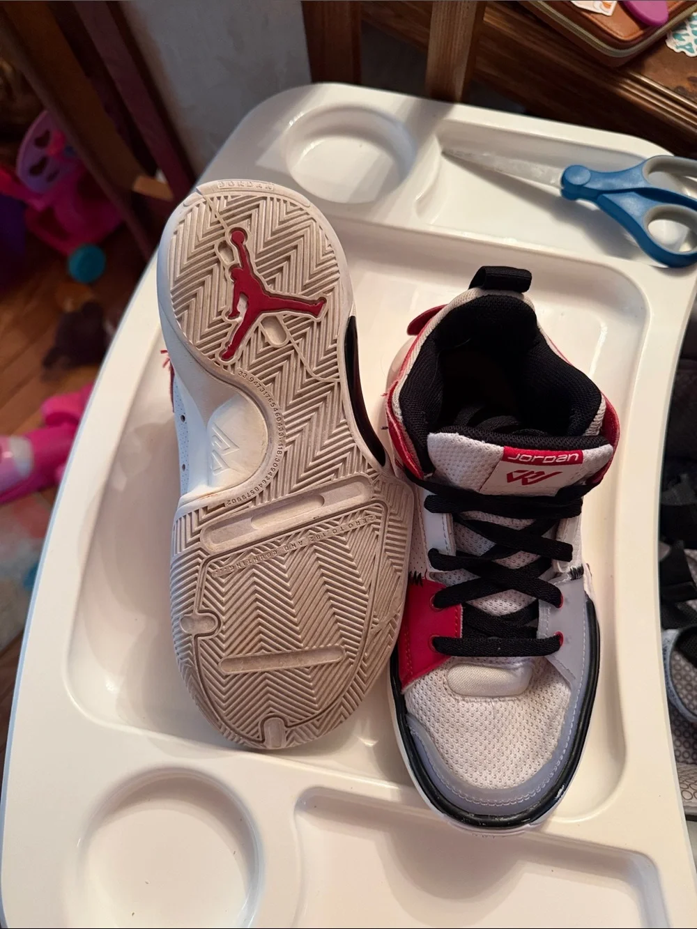 Jordan sporty sneakers
