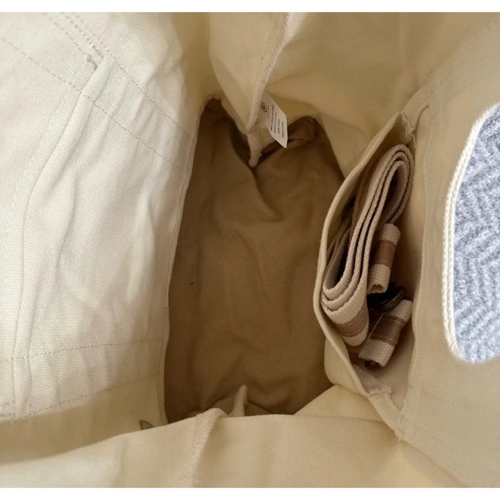Wantable canvas tote