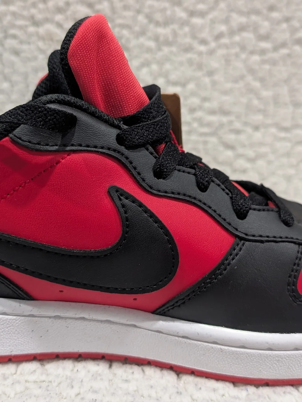 Nike bold red