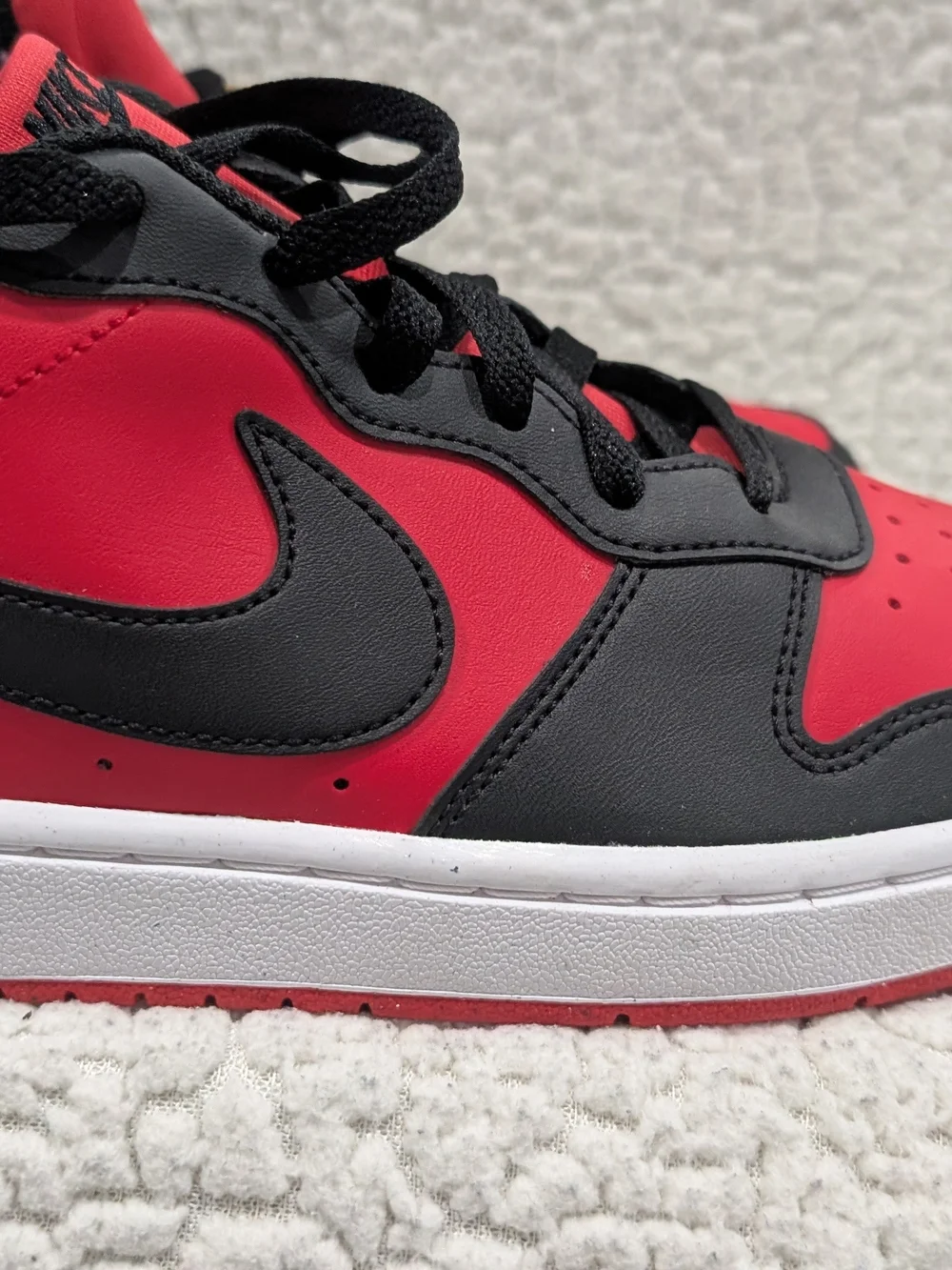 Nike bold red
