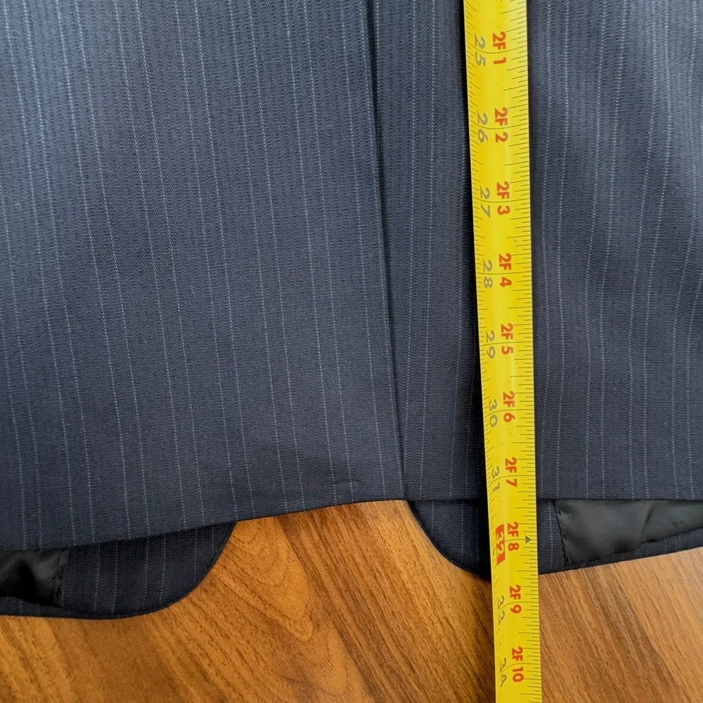 Haggar Suit Up System Jacket 42R Navy Blue Pinstripe Two Button Corpcore Blazer